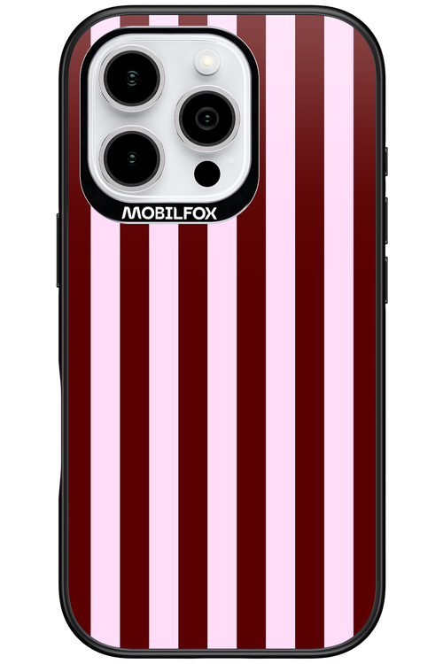 Circus Romance - Apple iPhone 16 Pro