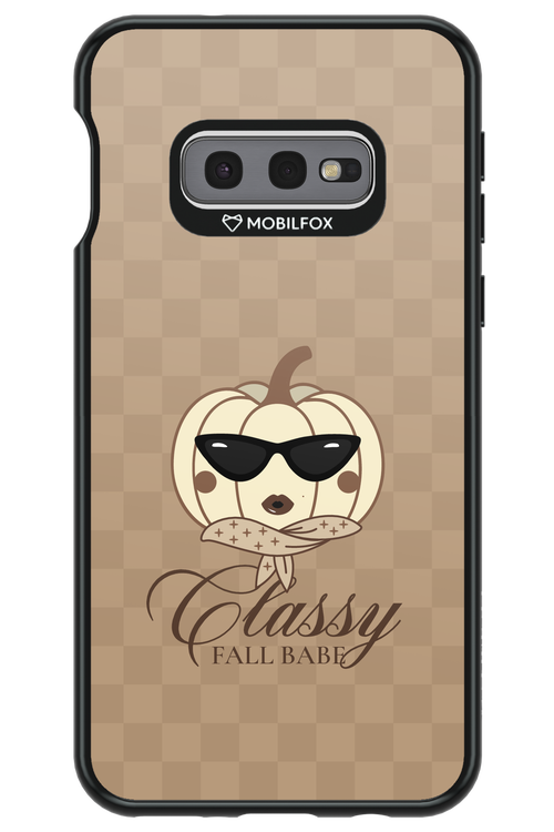 Fall Babe - Samsung Galaxy S10e