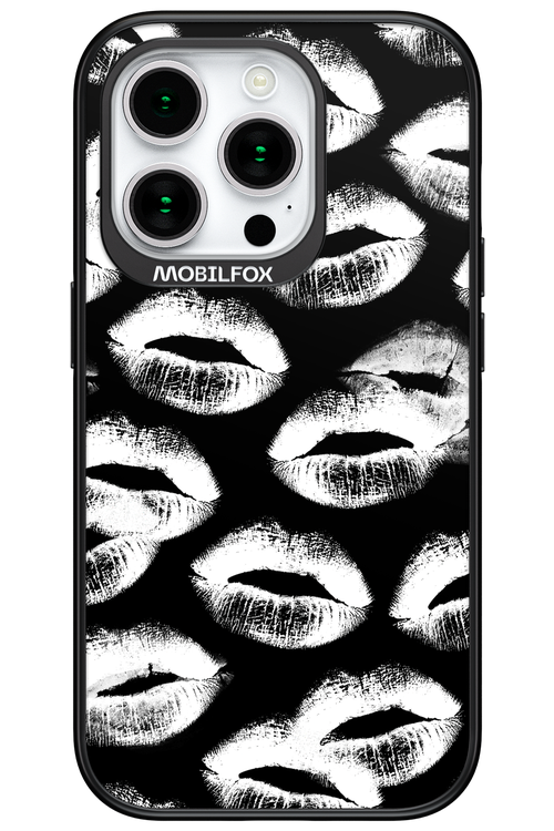 Ghost Kiss Black - Apple iPhone 15 Pro