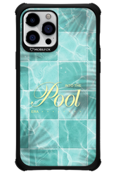 Into the Pool - Apple iPhone 12 Pro Max