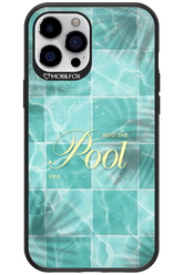 Into the Pool - Apple iPhone 12 Pro Max