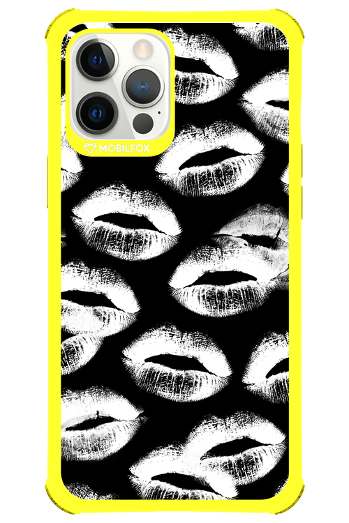 Ghost Kiss Black - Apple iPhone 12 Pro Max