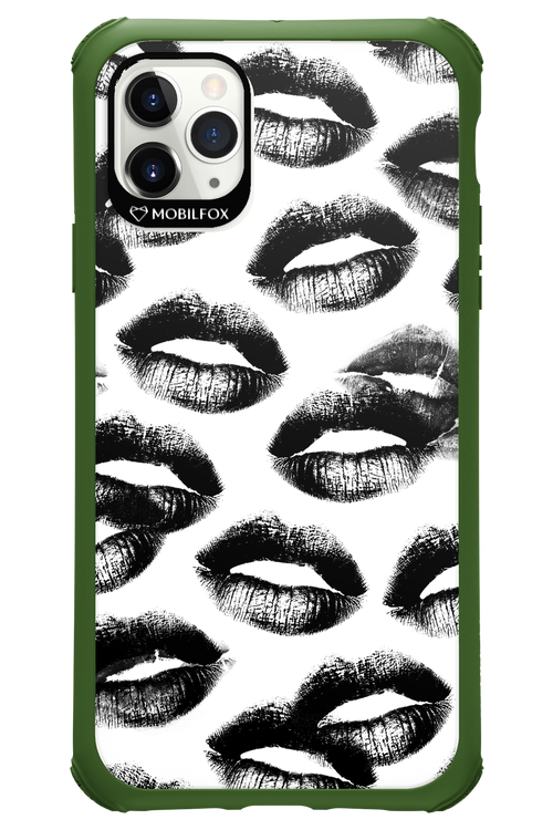 Ghost Kiss - Apple iPhone 11 Pro Max