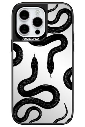 Black Mamba Mirror - Apple iPhone 14 Pro Max