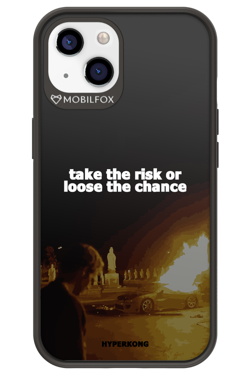 RISK - Apple iPhone 13