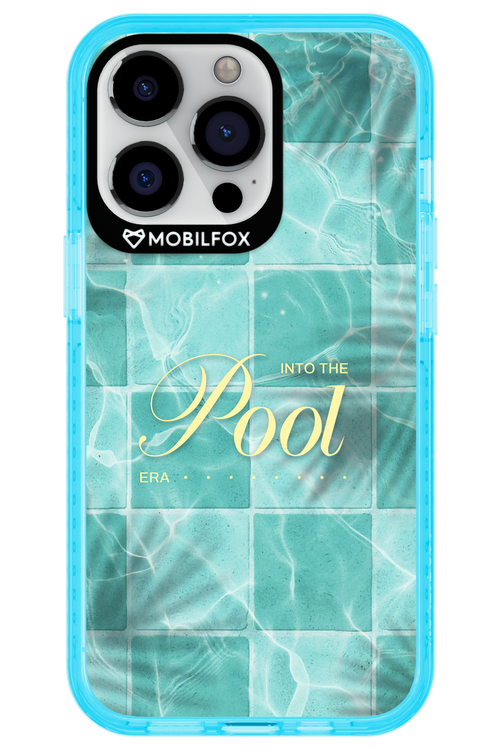 Into the Pool - Apple iPhone 13 Pro