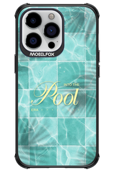 Into the Pool - Apple iPhone 13 Pro