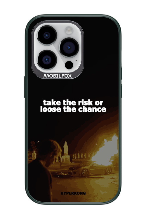 RISK - Apple iPhone 14 Pro