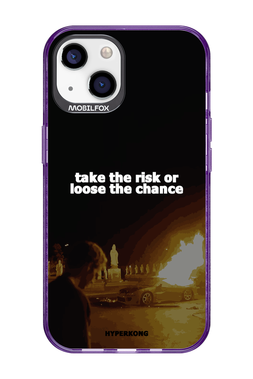 RISK - Apple iPhone 13