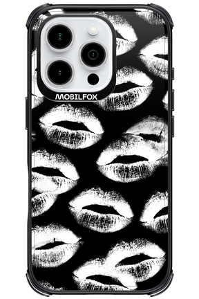 Ghost Kiss Black - Apple iPhone 16 Pro