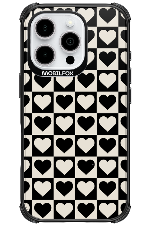 Checkered Heart - Apple iPhone 16 Pro