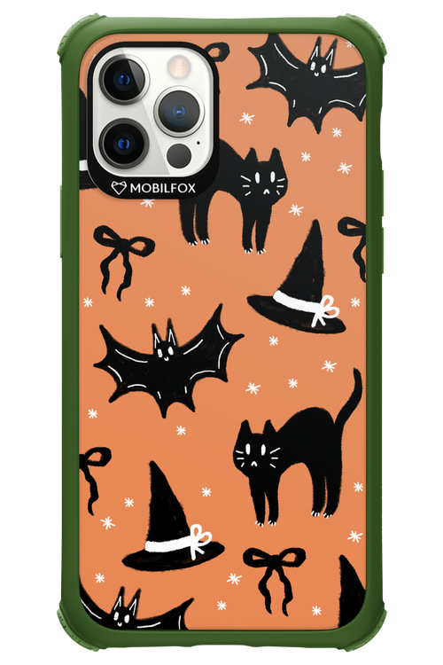Cat & Bat - Apple iPhone 12 Pro