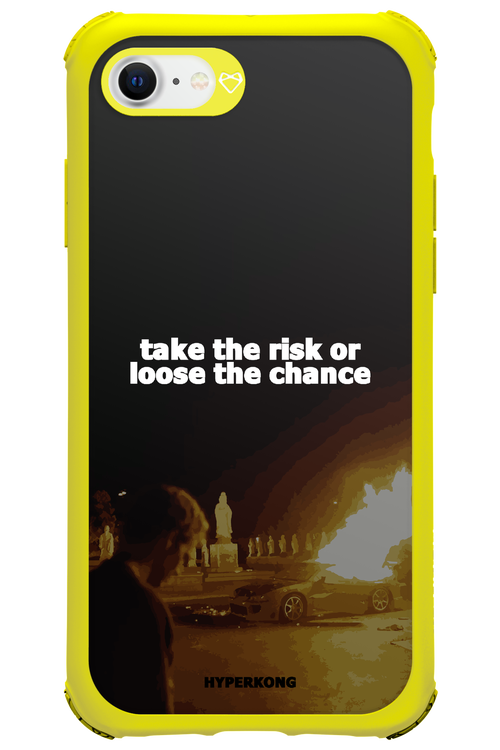 RISK 2.0 - Apple iPhone 8
