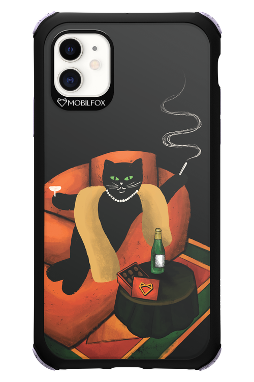 Black Cat - Apple iPhone 11