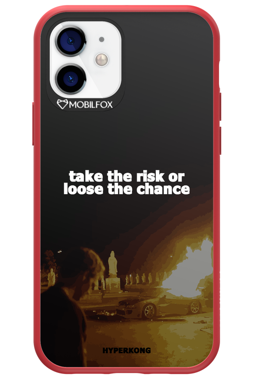 RISK - Apple iPhone 12