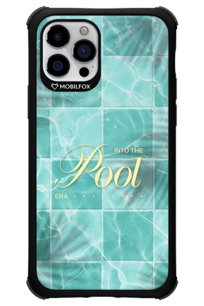 Into the Pool - Apple iPhone 12 Pro