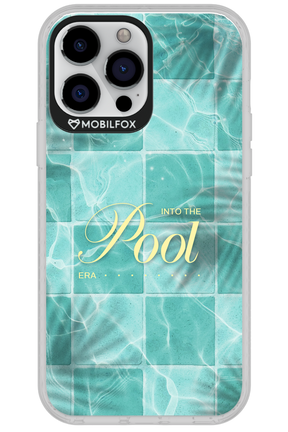 Into the Pool - Apple iPhone 13 Pro Max