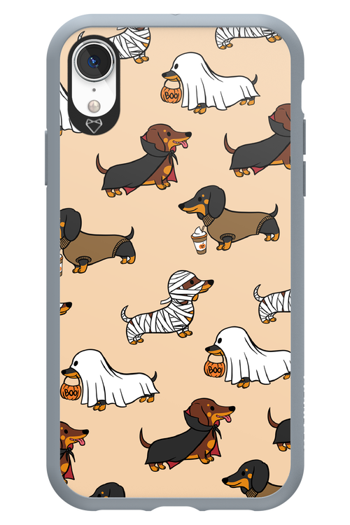 Scary Dachshund - Apple iPhone XR