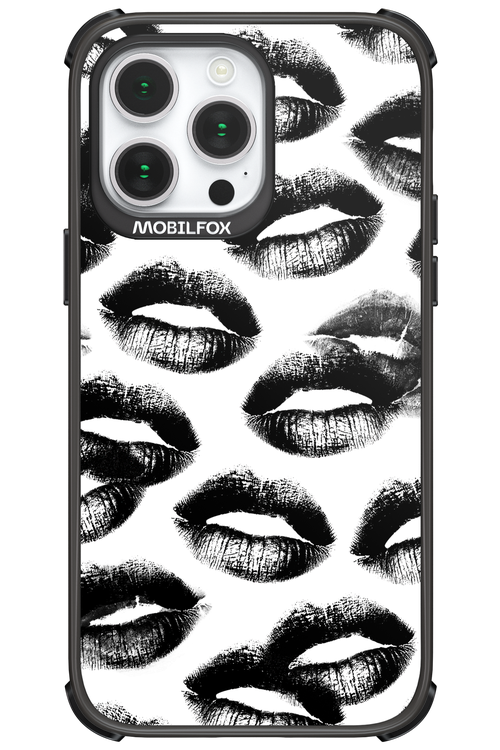 Ghost Kiss - Apple iPhone 14 Pro Max