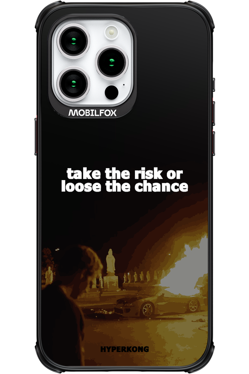 RISK - Apple iPhone 15 Pro Max