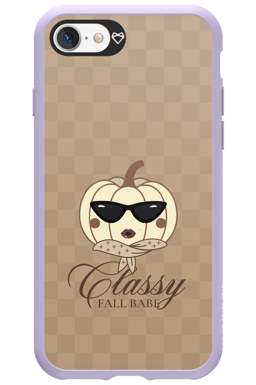 Fall Babe - Apple iPhone 7