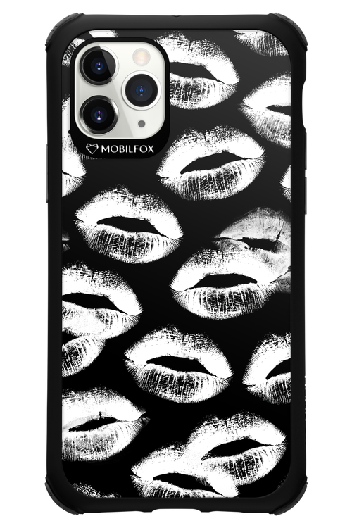 Ghost Kiss Black - Apple iPhone 11 Pro