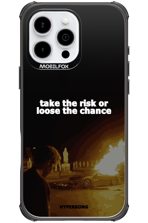 RISK - Apple iPhone 16 Pro Max