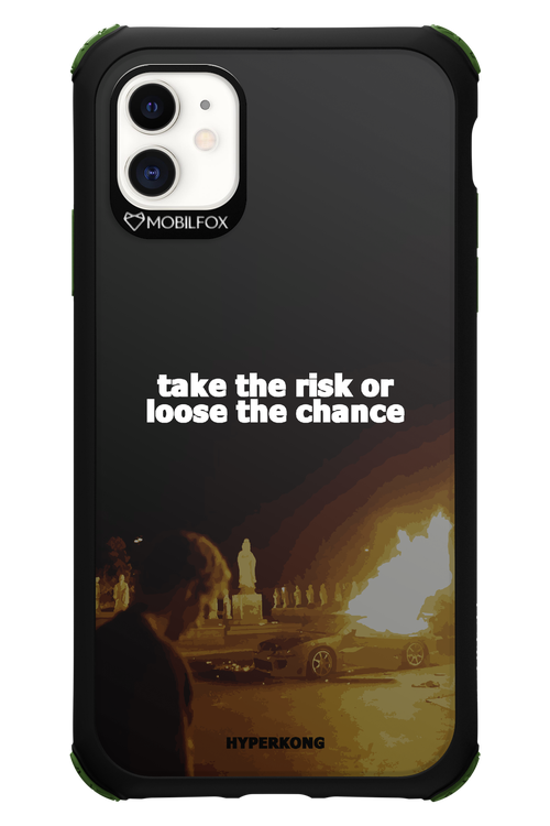 RISK 2.0 - Apple iPhone 11