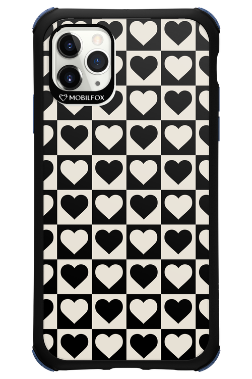 Checkered Heart - Apple iPhone 11 Pro Max