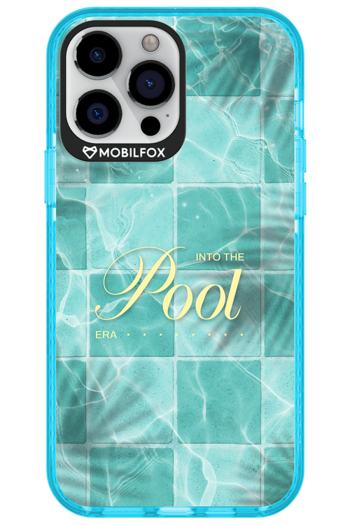 Into the Pool - Apple iPhone 13 Pro Max
