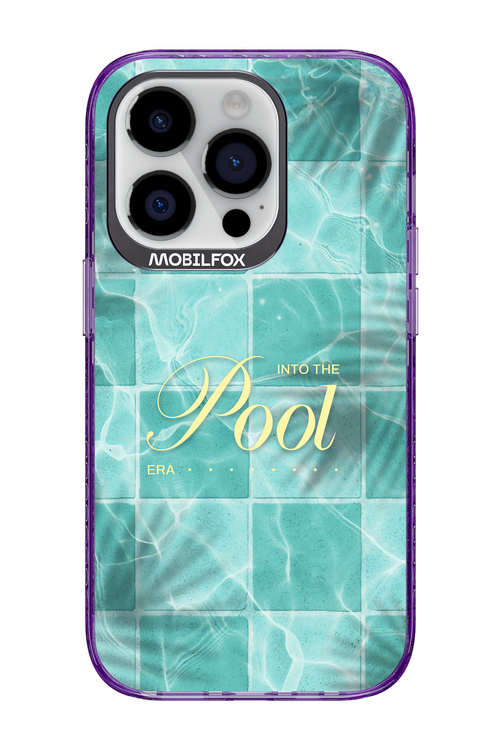 Into the Pool - Apple iPhone 14 Pro