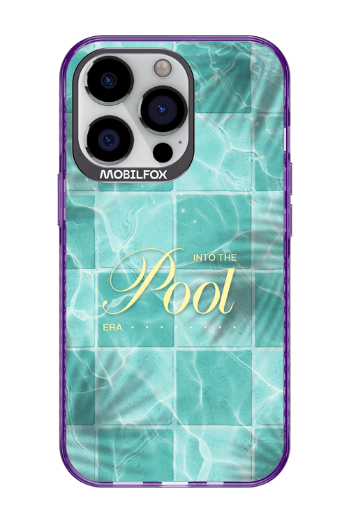 Into the Pool - Apple iPhone 13 Pro