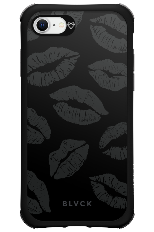 Dark Lips - Apple iPhone 7