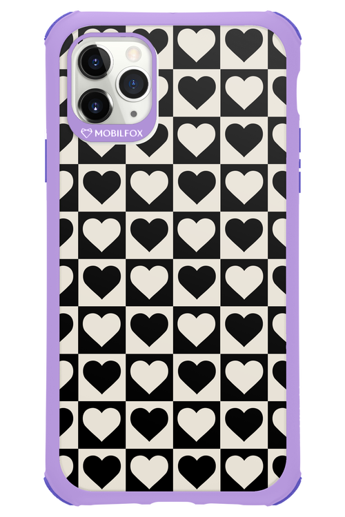 Checkered Heart - Apple iPhone 11 Pro Max