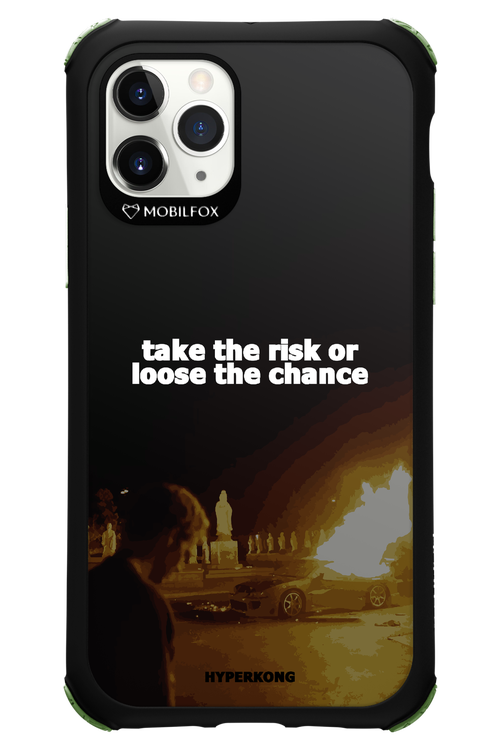 RISK - Apple iPhone 11 Pro