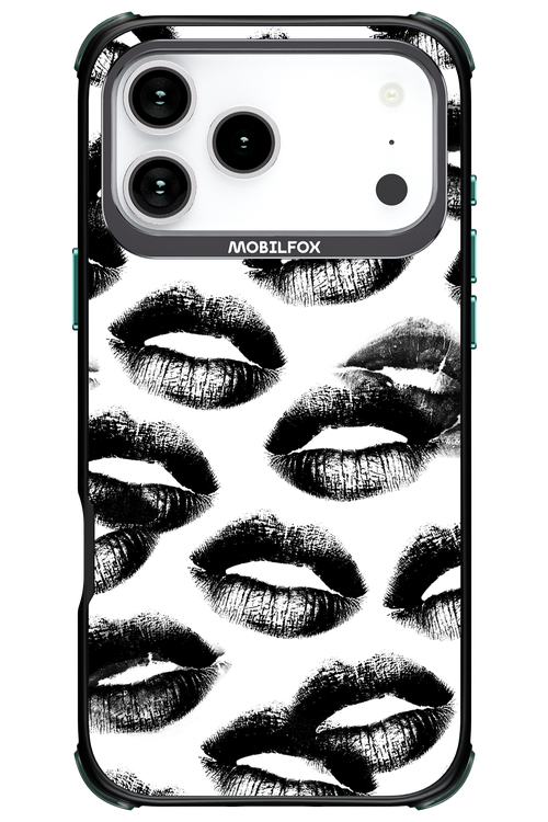 Ghost Kiss - Apple iPhone 17 Pro Max