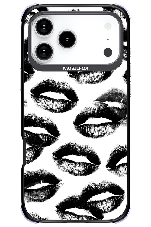 Ghost Kiss 2.0 - Apple iPhone 17 Pro Max