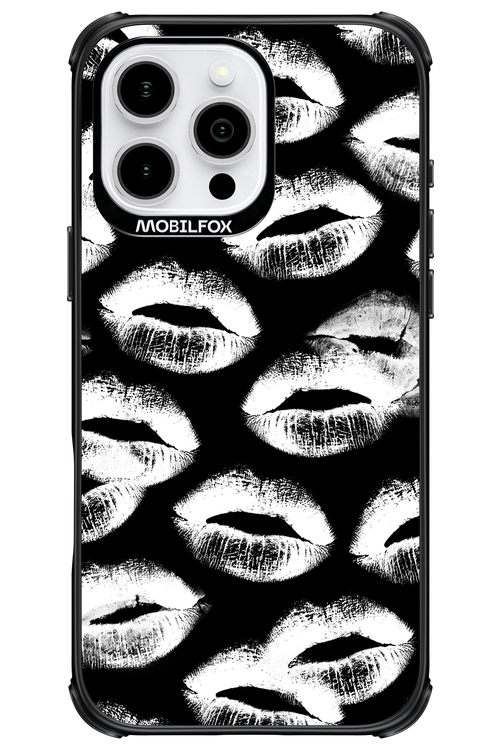Ghost Kiss Black - Apple iPhone 16 Pro Max