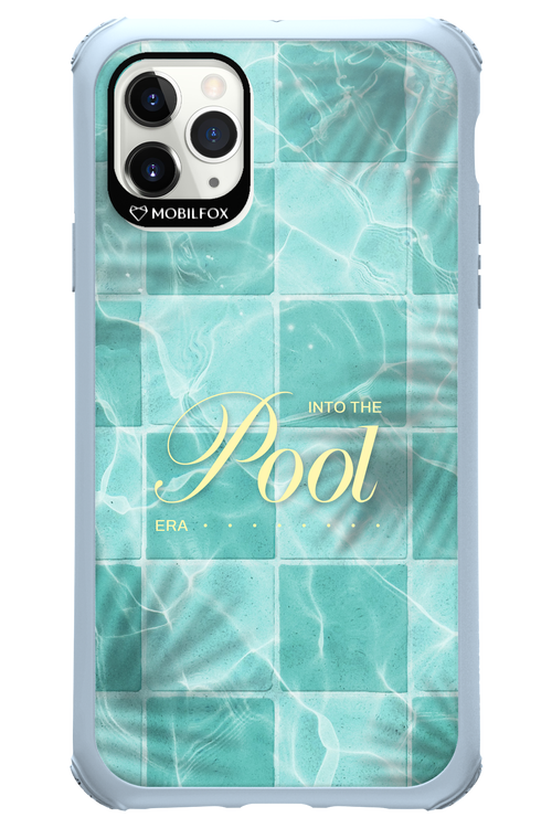 Into the Pool - Apple iPhone 11 Pro Max