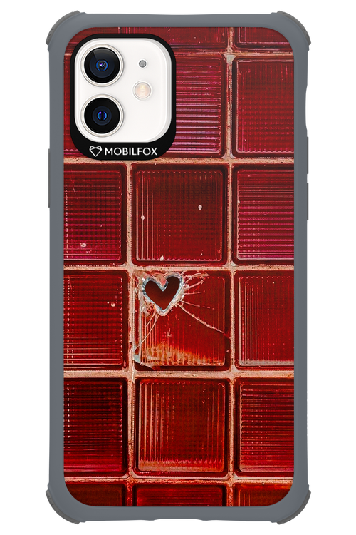 Heartbroken - Apple iPhone 12