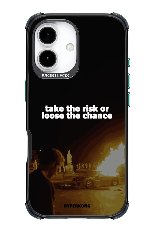 RISK - Apple iPhone 17