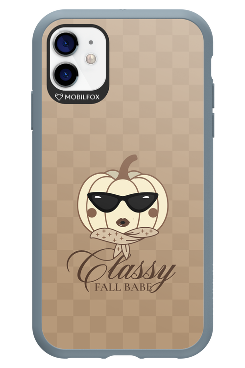 Fall Babe - Apple iPhone 11