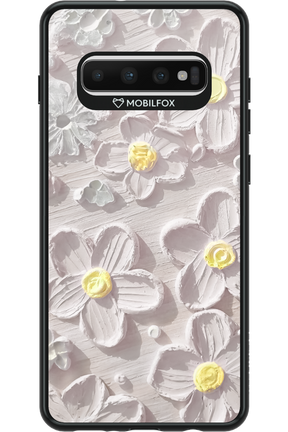 White Flowers - Samsung Galaxy S10+