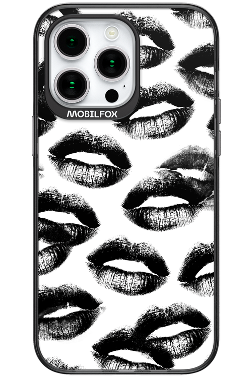 Ghost Kiss - Apple iPhone 15 Pro Max