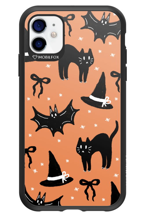 Cat & Bat - Apple iPhone 11