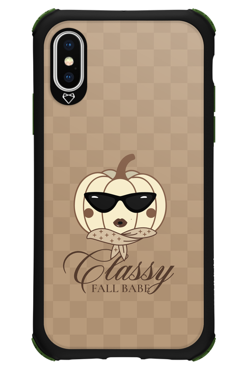 Fall Babe - Apple iPhone XS