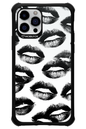 Ghost Kiss - Apple iPhone 12 Pro