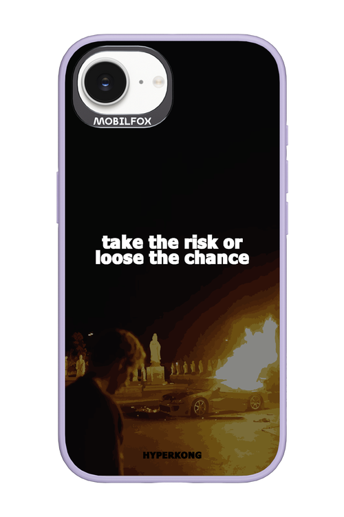 RISK - Apple iPhone 16e
