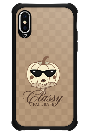 Fall Babe - Apple iPhone X
