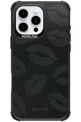 Dark Lips - Apple iPhone 16 Pro Max